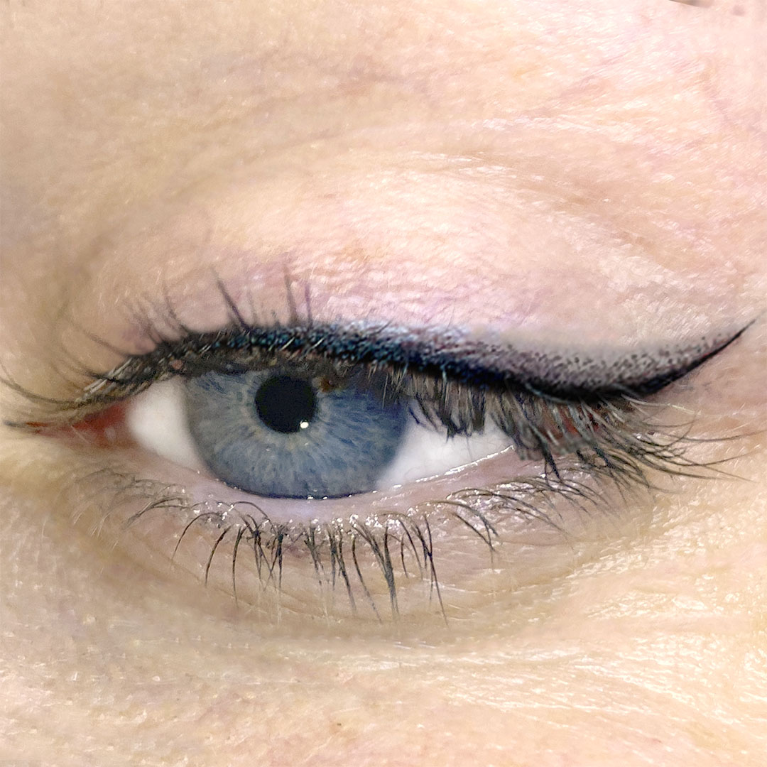 tatuaje-de-la-raya-del-ojo-con-sombreado